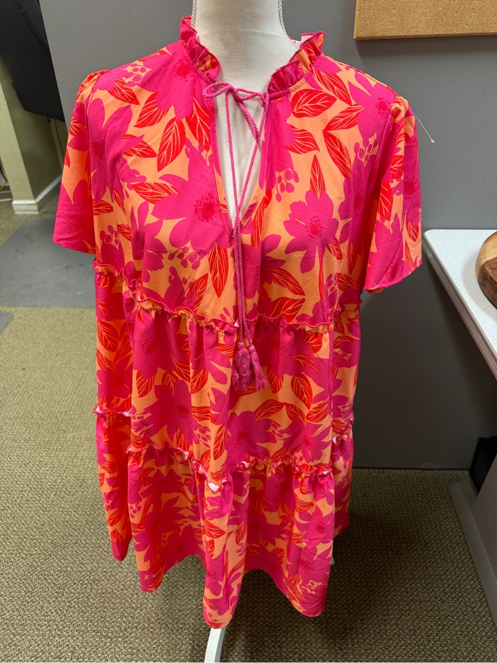 SHEIN Curve 0X Pink Orange Floral Tie Neck Dress NWT